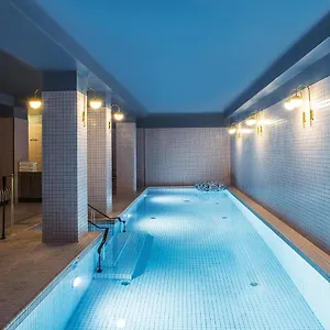 Otel Du Rond-point Des Champs-elysees - Esprit De France, Paris